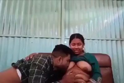 Watch chudi sucks big boobs and enjoys Bangla chuda Pervert
