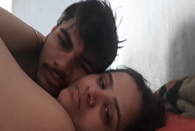 Watch sex nude couple’s romantic MMS Bihari