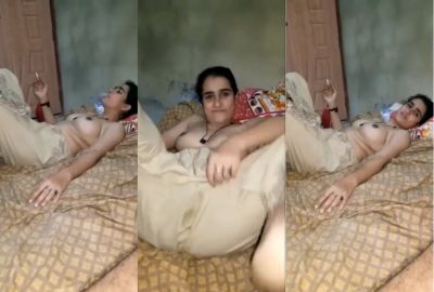 Watch boobs nude lady smokes and shows Punjabi