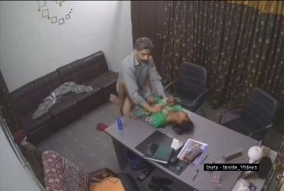 Watch employee records boss’s desi office sex with his CCTV