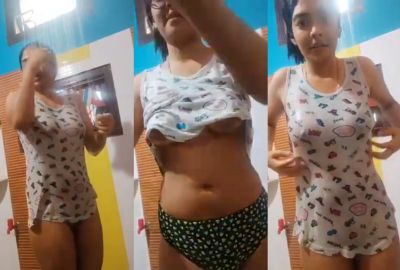 Watch MMS nude girl strips and takes an erotic shower in the Desi