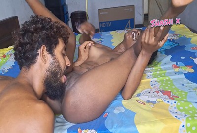 MMS shaves his GF’s pussy before sex in desi sex Guy