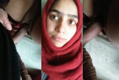 Guy fucks Hijabi GF’s bald pussy Pakistani sex