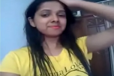 Girl fingering pussy desi nude video