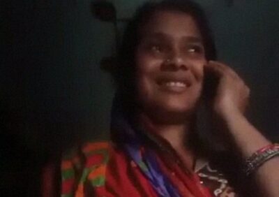 Bhabi stripping and fingering MMS