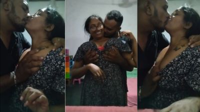 Lady having office sex Christian MMS