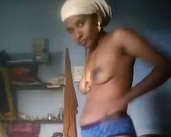 Aunty showing nude Salem hot Tamil